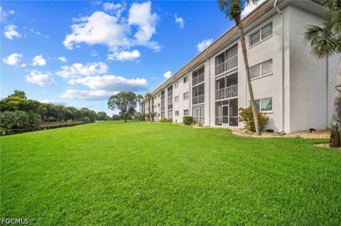 5635 Rattlesnake Hammock Rd 203D, Naples FL - photo 18 of 28