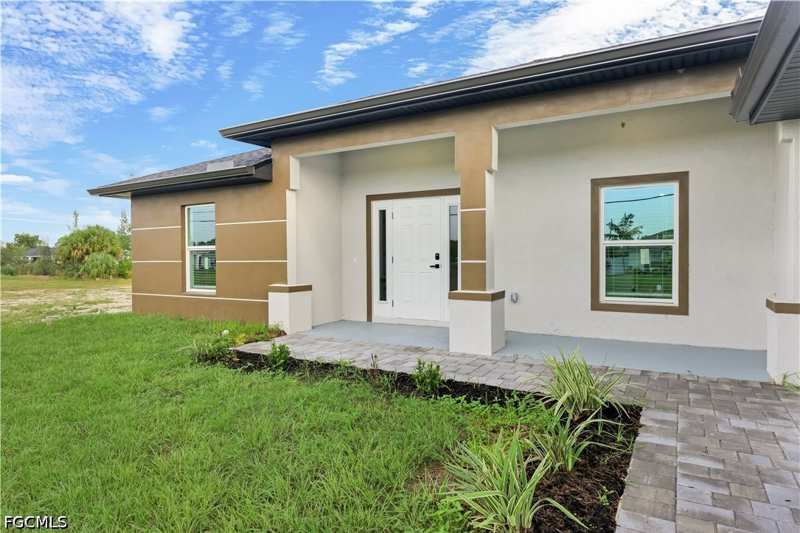 4 bedroom SingleFamilyResidence at 1619 NE 36th Ln, Cape Coral, Cape Coral — photo 1
