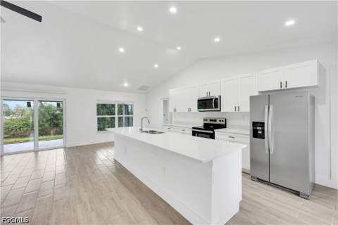 1619 NE 36th Ln, Cape Coral FL - photo 9 of 32