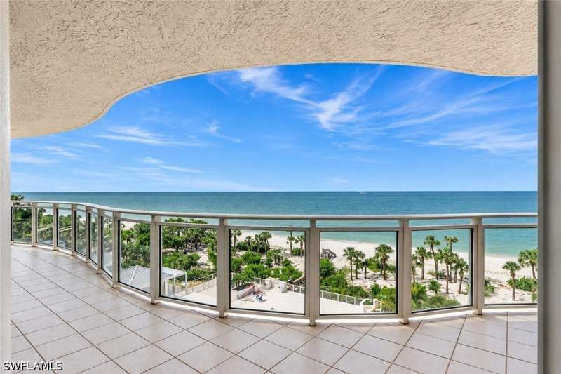 2 bedroom Condominium at 8231 Bay Colony Dr 602, Brighton At Bay Colony, Naples — photo 5