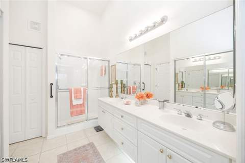 6730 Beach Resort Dr 8, Naples FL - photo 9 of 21