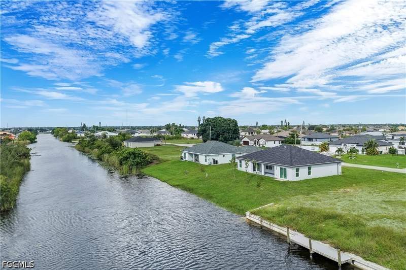 4 bedroom SingleFamilyResidence at 1822 NE 1st Pl, Cape Coral, Cape Coral — photo 5