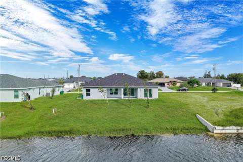 1822 NE 1st Pl, Cape Coral FL - photo 6 of 32