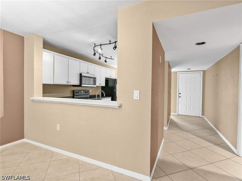 2 bedroom Condominium at 1211 Commonwealth Cir C - 104, Abbey At Berkshire Village, Naples — photo 5