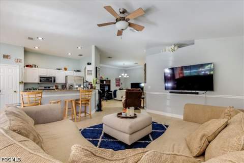 9230 Middle Oak Dr, Fort Myers FL - photo 11 of 36