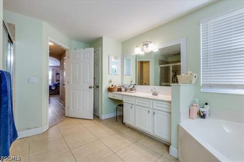 9230 Middle Oak Dr, Fort Myers FL - photo 17 of 36