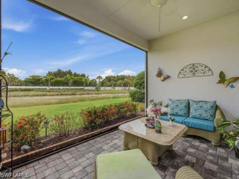 8947 Saint Lucia Dr, Naples FL - photo 15 of 35