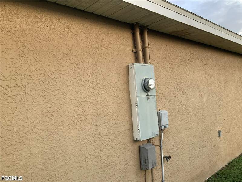 3 bedroom SingleFamilyResidence at 4001 10th St SW, Lehigh Acres, Lehigh Acres — photo 4