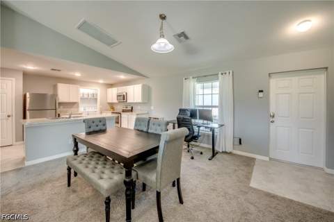 524 NE 16th Ter, Cape Coral FL - photo 6 of 37