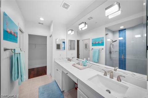 4610 Hawks Nest Dr 104, Naples FL - photo 8 of 21