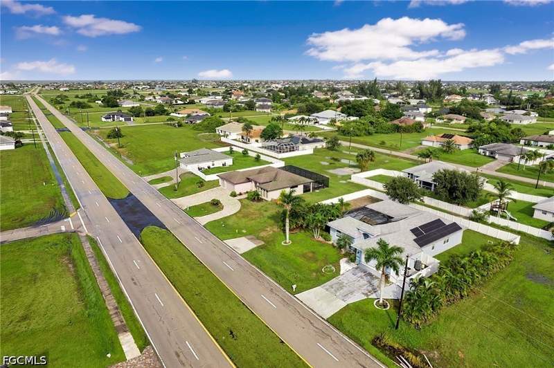 3 bedroom SingleFamilyResidence at 2635 Tropicana Pkwy W, Cape Coral, Cape Coral — photo 5
