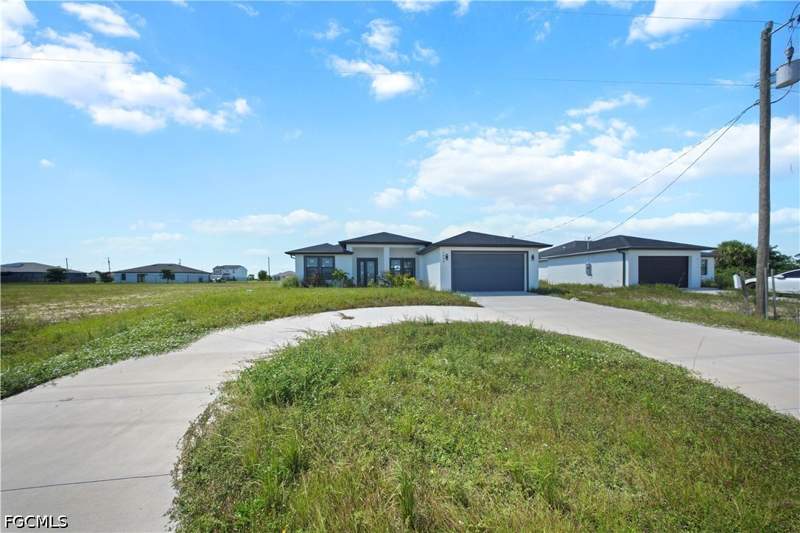 4 bedroom SingleFamilyResidence at 3000 Nelson Rd N, Cape Coral, Cape Coral — photo 2