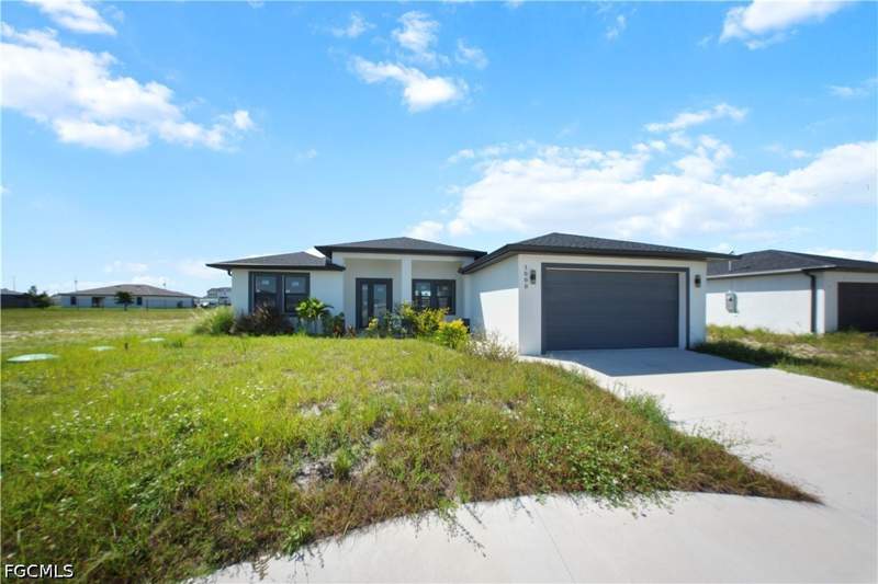 4 bedroom SingleFamilyResidence at 3000 Nelson Rd N, Cape Coral, Cape Coral — photo 3