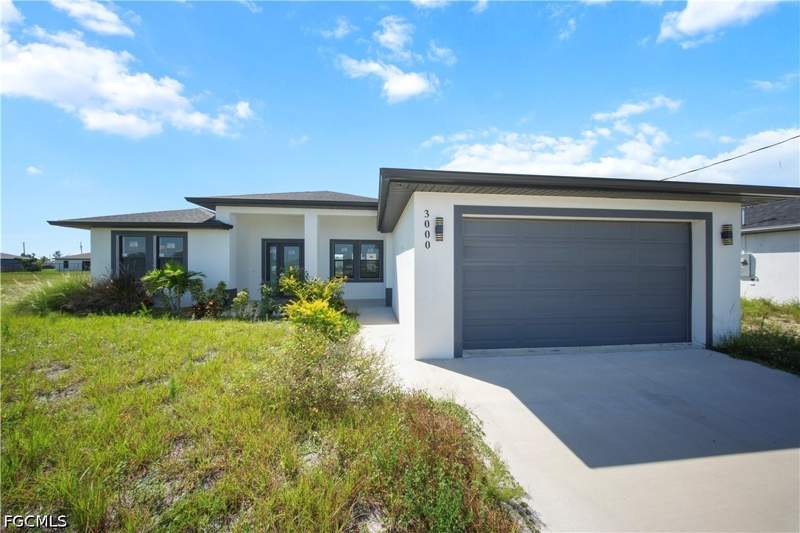 4 bedroom SingleFamilyResidence at 3000 Nelson Rd N, Cape Coral, Cape Coral — photo 4