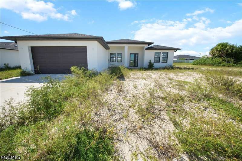 3 bedroom SingleFamilyResidence at 3004 Nelson Rd N, Cape Coral, Cape Coral — photo 1