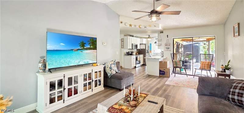 3 bedroom SingleFamilyResidence at 2222 SE 15th St, Cape Coral, Cape Coral — photo 5