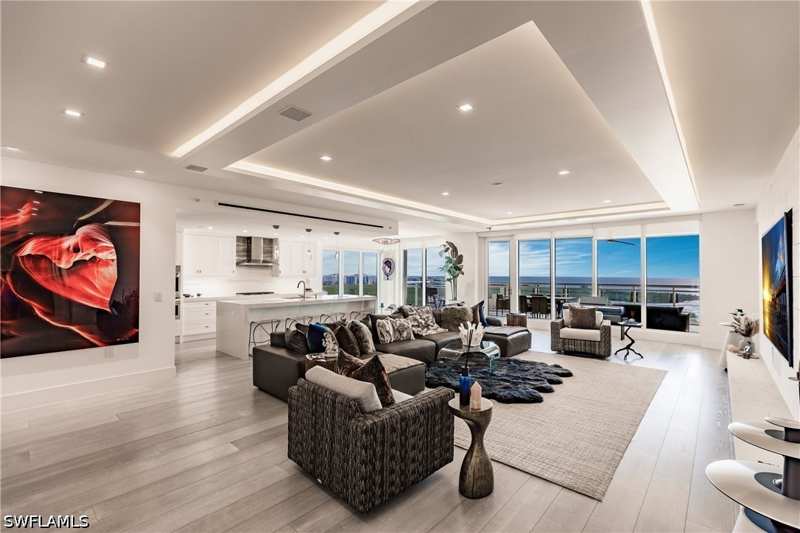 4 bedroom Condominium at 13915 Old Coast Rd Ph01, Kalea Bay Tower 100, Naples — photo 1