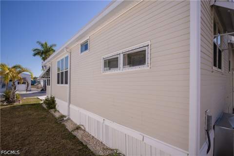 181 Caravan Cir, North Fort Myers FL - photo 22 of 37