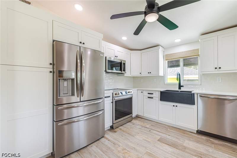 2 bedroom SingleFamilyResidence at 139 Coconut Dr, Gulf View Plaza, Fort Myers Beach — photo 2
