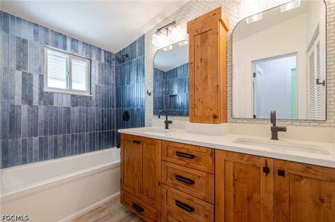 139 Coconut Dr, Fort Myers Beach FL - photo 6 of 28