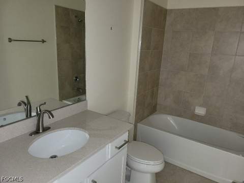 10843 Marlberry Way, North Fort Myers FL - photo 6 of 12