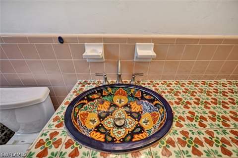 626 Rudder Rd, Naples FL - photo 6 of 29