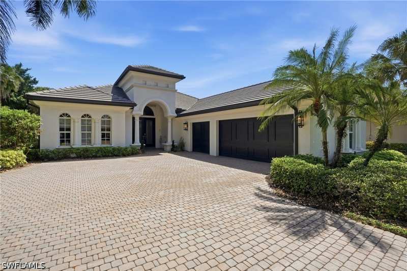 4 bedroom SingleFamilyResidence at 10500 Via Balestri Dr, Siena, Fort Myers — photo 1
