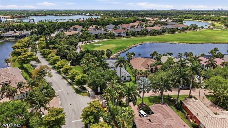 4 bedroom SingleFamilyResidence at 10500 Via Balestri Dr, Siena, Fort Myers — photo 3