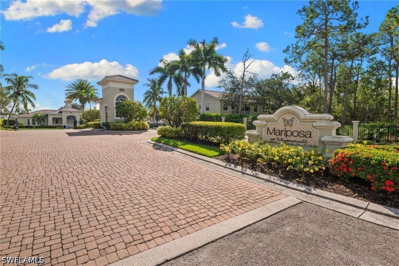 3 bedroom Condominium at 1405 Mariposa Cir 11202, Mariposa, Naples — photo 2