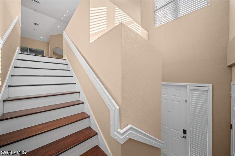 3 bedroom Condominium at 1405 Mariposa Cir 11202, Mariposa, Naples — photo 4