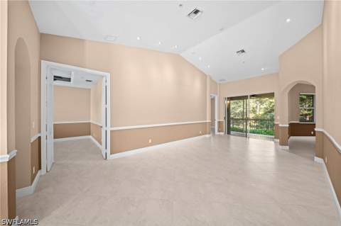 1405 Mariposa Cir 11202, Naples FL - photo 7 of 45