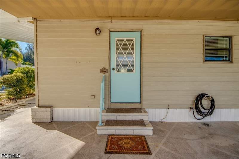 2 bedroom ManufacturedHome at 7205 Drum Dr, Pine Island Cove, St James City — photo 2