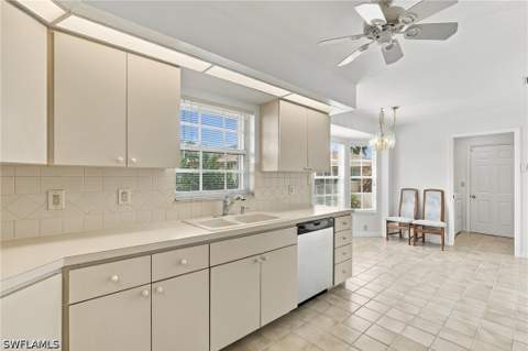 10391 Quail Crown Dr 34, Naples FL - photo 8 of 32