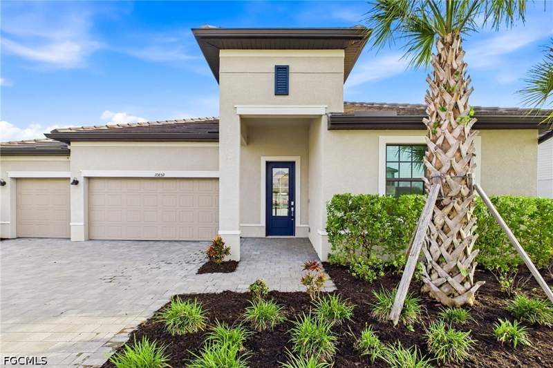 4 bedroom SingleFamilyResidence at 10859 Timber Creek Dr, Timber Creek, Fort Myers — photo 4