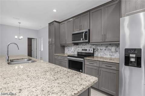 4575 Catalina Ln, Bonita Springs FL - photo 20 of 42