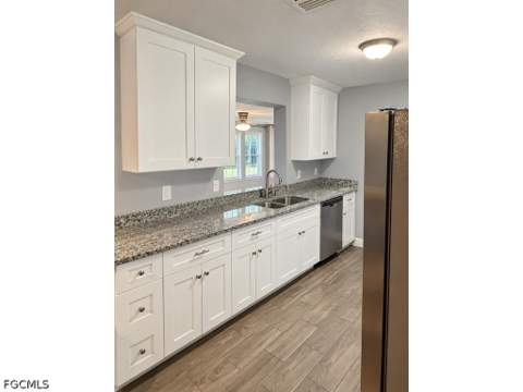 1718 NE 7th St, Cape Coral FL - photo 7 of 29