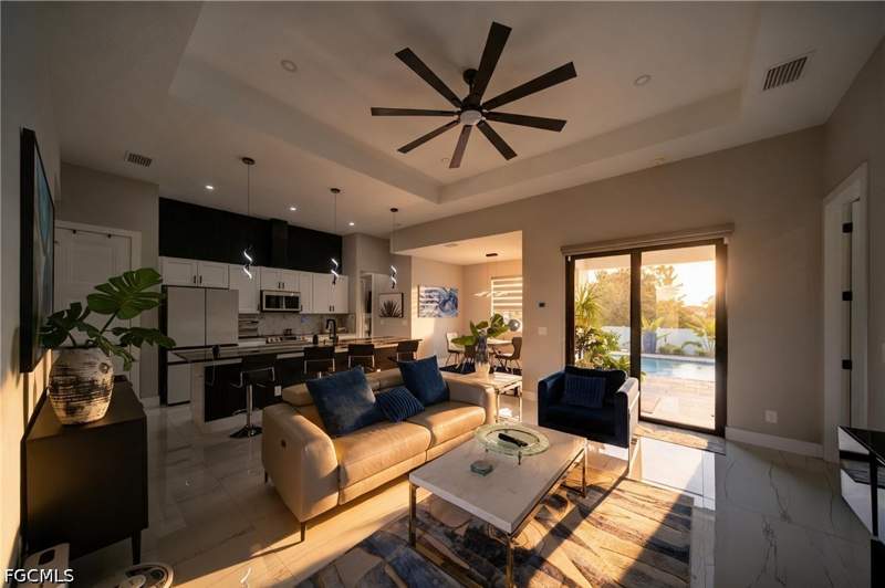 4 bedroom SingleFamilyResidence at 4211 10th St SW, Lehigh Acres, Lehigh Acres — photo 3