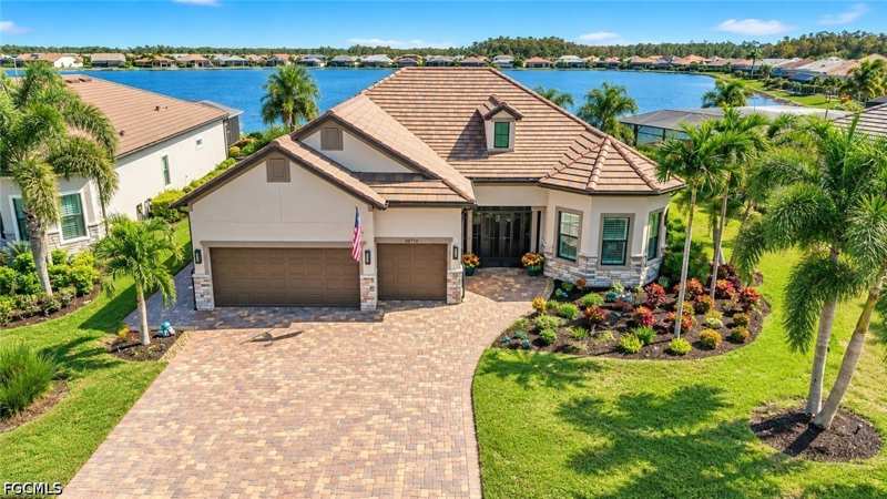 3 bedroom SingleFamilyResidence at 14325 Shores Ct, Corkscrew Shores, Estero — photo 1