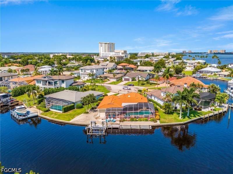 3 bedroom SingleFamilyResidence at 14691 Eden St, Palm Acres, Fort Myers — photo 2