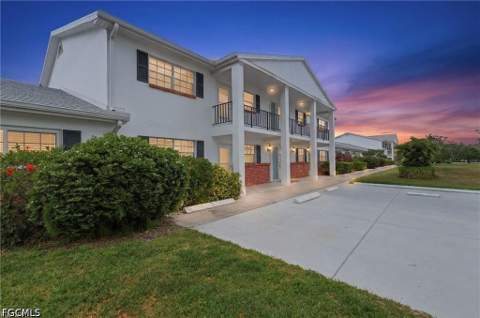 1490 Memoli Ln A6, Fort Myers FL - photo 6 of 24
