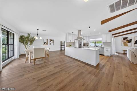 612 SW 51st Ter, Cape Coral FL - photo 6 of 48
