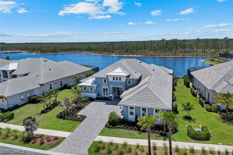 4 bedroom SingleFamilyResidence at 8859 Nevis Way, Isles Of Collier Preserve, Naples — photo 4