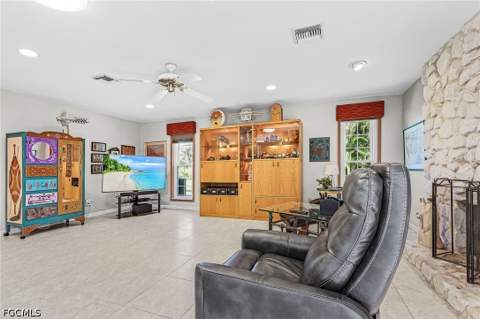 15889 Shadow Run Ct, Fort Myers FL - photo 8 of 28