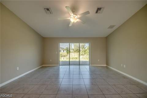1826 NW 21st Ave, Cape Coral FL - photo 6 of 14