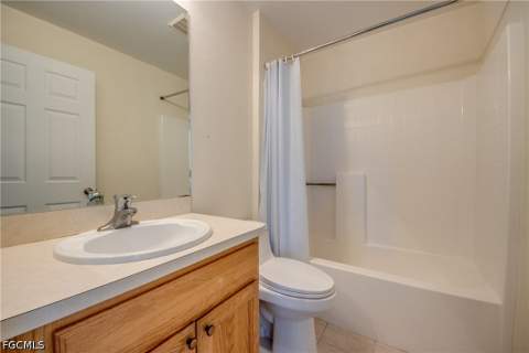 516 NW 26th Ter, Cape Coral FL - photo 8 of 25