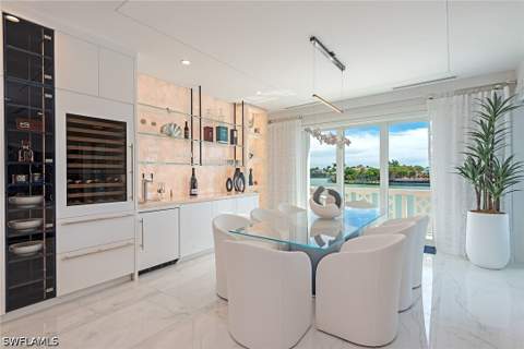 4000 Gulf Shore Blvd N 2700, Naples FL - photo 9 of 22