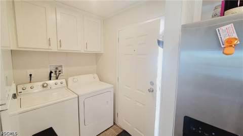 352 Shoreland Dr, Fort Myers FL - photo 15 of 18