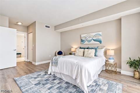 3000 Oasis Grand Blvd 1401, Fort Myers FL - photo 15 of 46