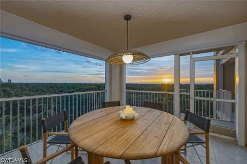6597 Nicholas Blvd 601, Naples FL - photo 10 of 39
