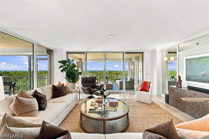 3 bedroom Condominium at 6597 Nicholas Blvd 601, Cap Ferrat, Naples — photo 4